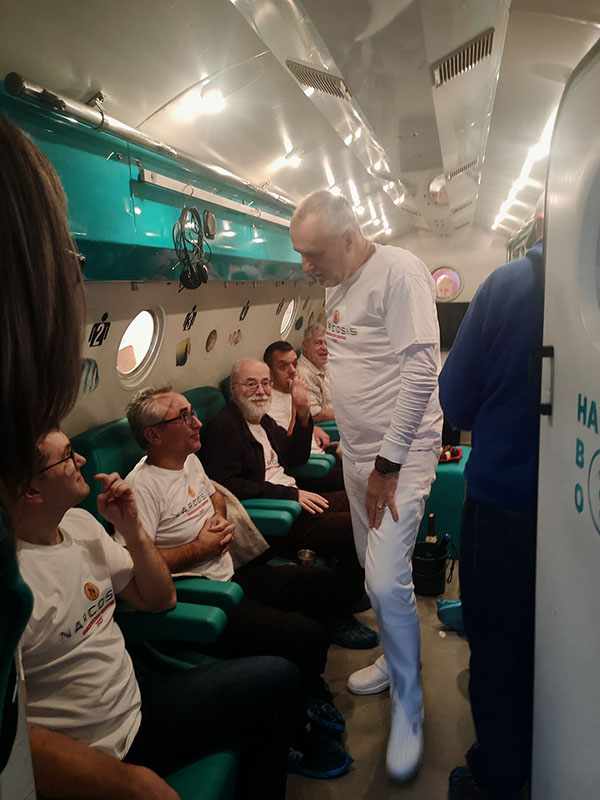 Scufundare simulata la 50 de metri - Clinica de medicina hiperbara Constanta Scufundare simulata la 50 de metri - Clinica de medicina hiperbara Constanta